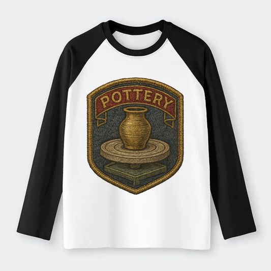 Pottery wheel with clay vessel - ceramicist symbol - Raglan Long Sleeve T-Shirt - Black